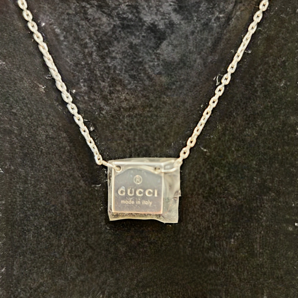 Brand New Gucci Sterling Silver Chain Necklace with Square Pendant